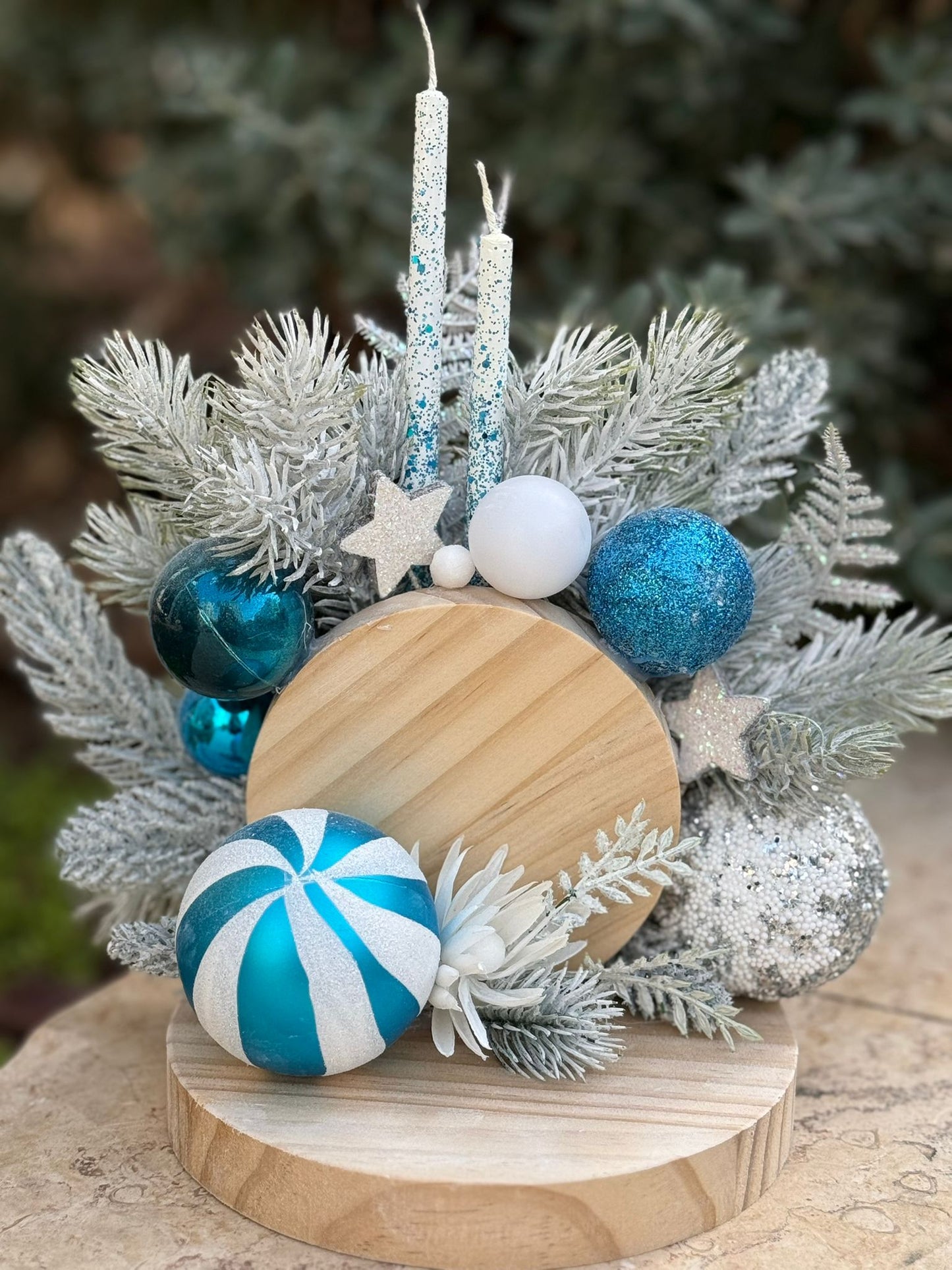 Candles (white and blue)